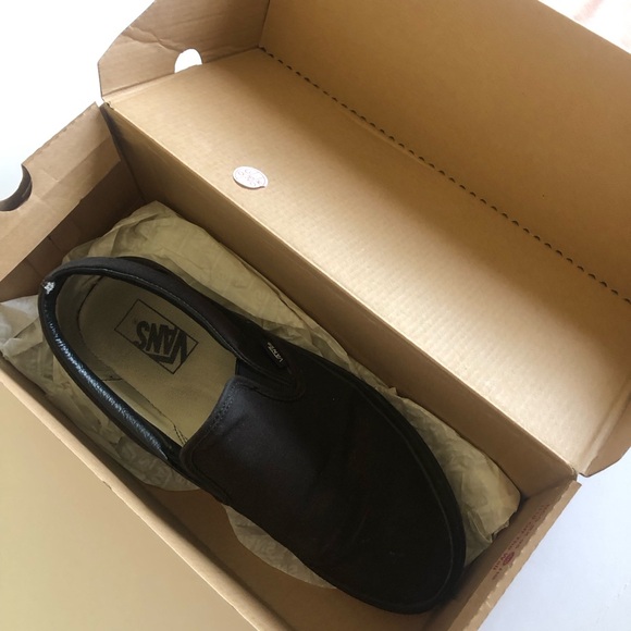 Black Classic Slip On Vans - Picture 2 of 16